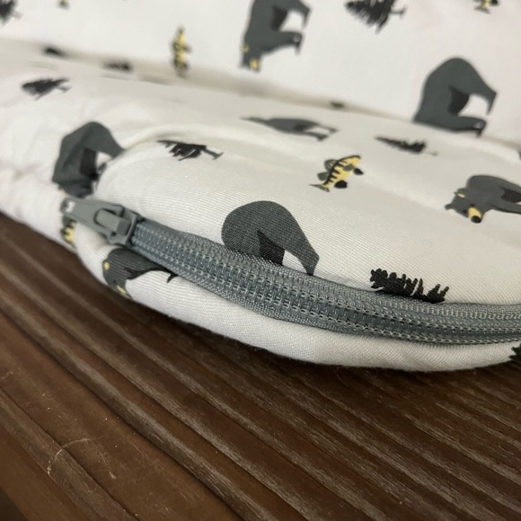 NEW with tags Kyte BABY creek bear 🐻 sleep sack TOG 2.5 18-36 months RETIRED - Picture 9 of 9
